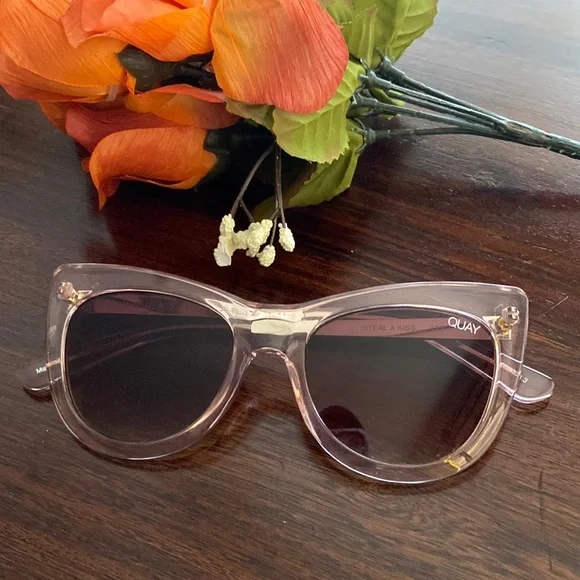 Quay Australia | Accessories | The Beauty Of Being Healthy  display picture 1